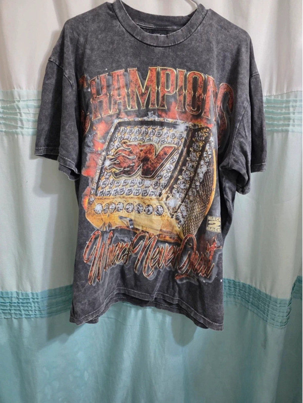 Men's xl tshirt
